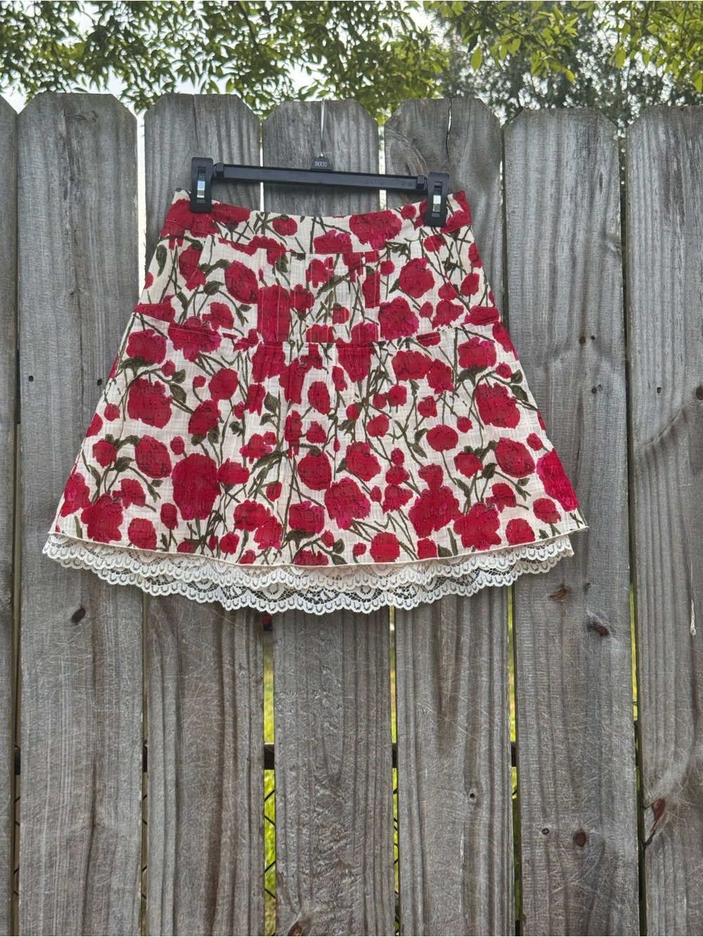 Anna Sui for Anthropologie red floral mini skirt lace trim